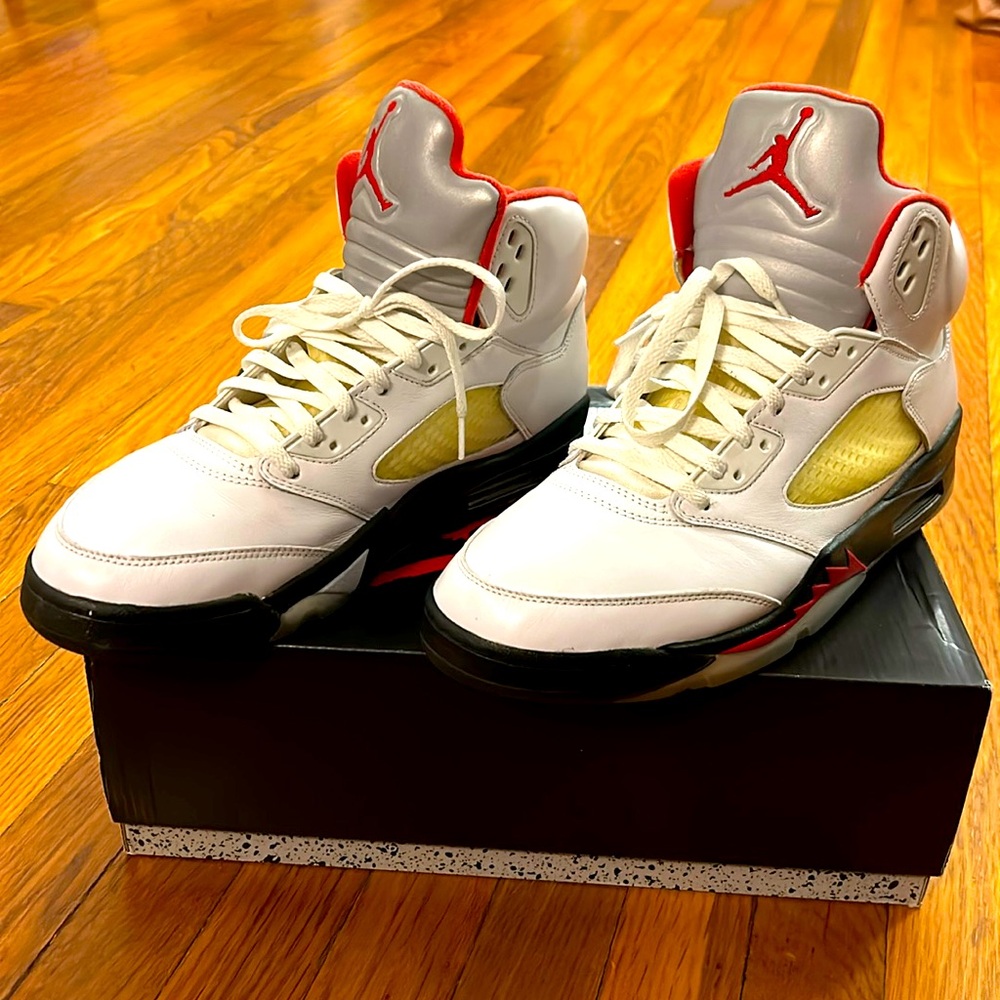 Air Jordan 5 Retro ‘Fire Red’ 2020